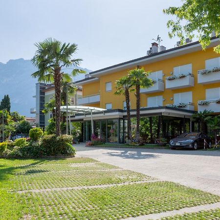 Appartamento Campagnola Mansardato Riva del Garda Exterior foto